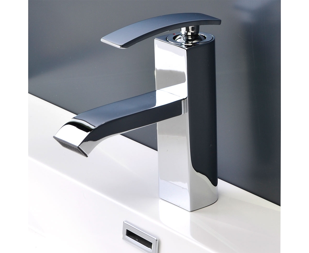 single-bathroom-faucet-chrome-semis-online